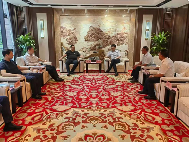 Chairman Li Yong Met with Tang Rongsheng, Secretary of the CPC Ning’an Municipal Committee and his Delegation and Held Cooperation Talks
