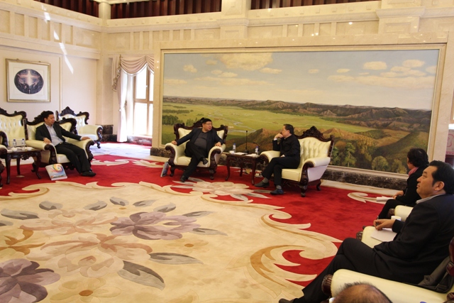 President Li Yong was invited to visit Tongliao President Li Yong was invited to visit Tongliao